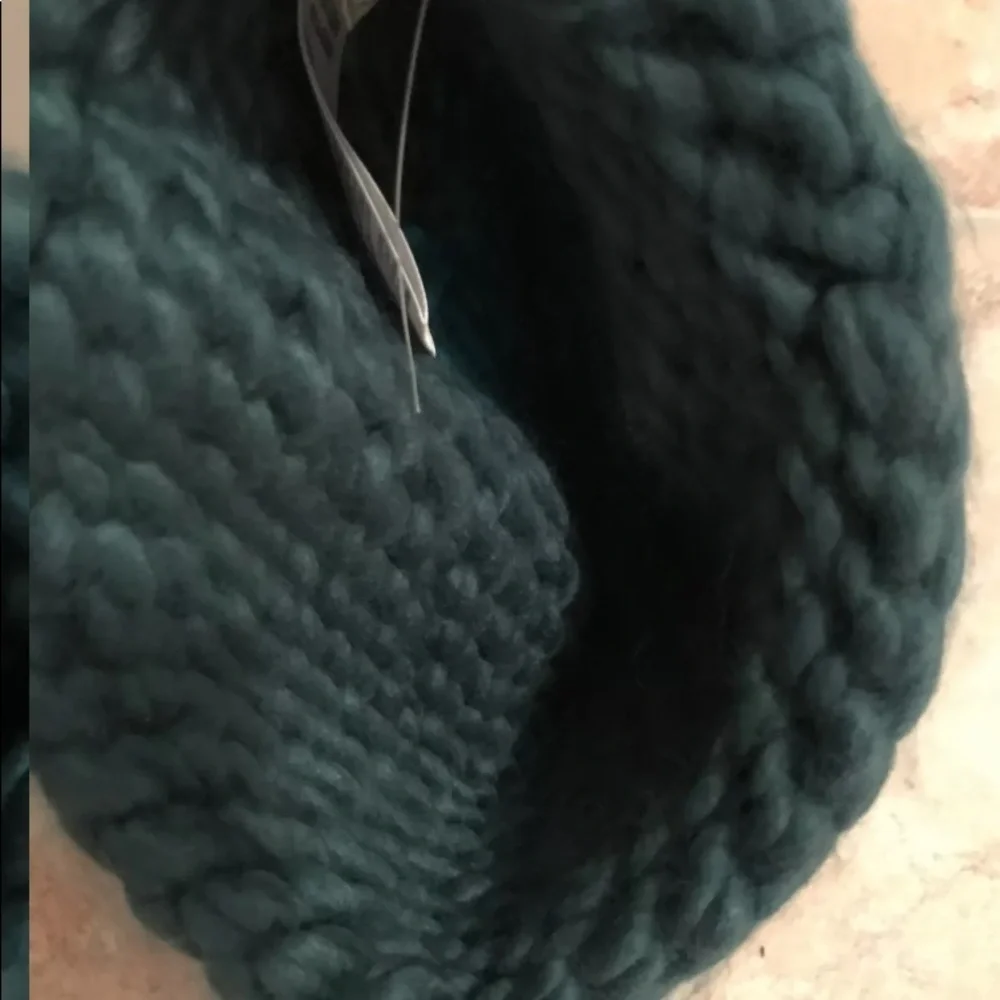 NWOT Free People Cozy Up Color Block Pom Beanie Blue